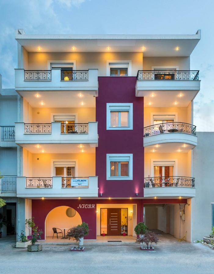Niovi Luxury Apartments 루트라 에디프수 외부 사진