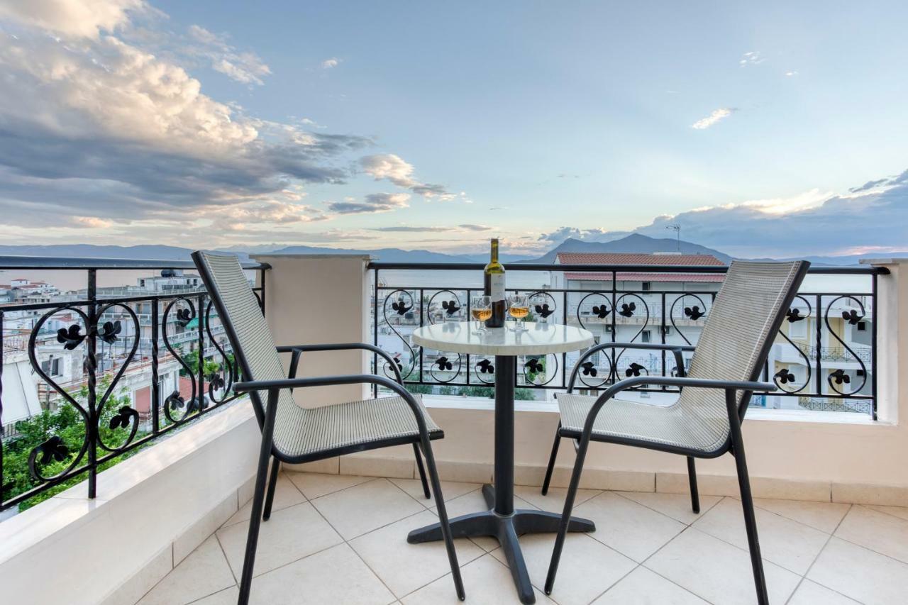Niovi Luxury Apartments 루트라 에디프수 외부 사진